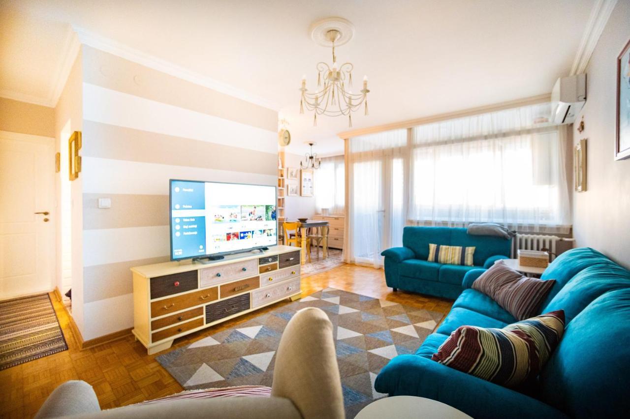 Sava Centar 1-Bedroom Apartments In The Heart Of New Bělehrad Exteriér fotografie